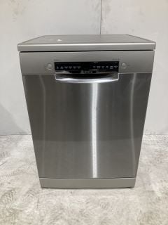 BOSCH SMS6TCIO1G FREE STANDINDING DISH WASHER RRP £559