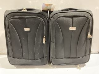 2 X MEDIUM ADVANCE SUITCASES BLACK