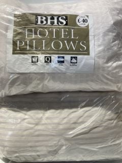 BOX OF BEDDING ITEMS TO INCLUDE LUXURY PILLOW SETS