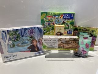 BOX OF CHILDREN'S TOYS TO INCLUDE DISNEY FROZEN MAGICAL FOREST SET