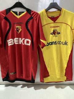 2X BOSS CLASSIC CREW NECK T-SHIRT REGULAR FIT 3-PACK + WATFORD HOME KIT SIZE S + NIKE DRI-FIT JACKET SIZE XL + WATFORD KIT SMITH 21 SIZE M