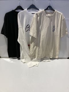 P AND CO LUCKY SHOT T-SHIRT SIZE M + P AND CO THINK FREE LIVE FREE SHIRT SIZE M + CARSICKO WHITE JUMPER SIZE XL