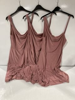 ITEMS TO INCLUDE FOREVER UNIQUE BY VERY PINK ELEGANT DRESS SIZE 14