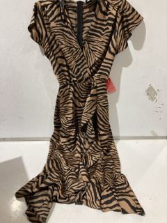 1 X BOX OF PREMIUM DESIGNER APPERAL TO INCLUDE AX PARIS DRESS IN TIGAR PRINT SIZE 6