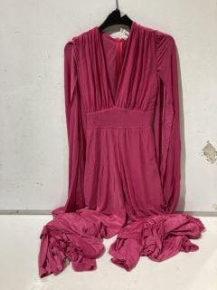 1 X BOX OF PREMIUM DESIGNER APPERAL TO INCLUDE FOREVER UNIQUE DRESS IN BLACK SIZE 14