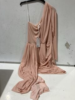 4 X PREMIUM DESIGNER APPERAL TO INCLUDE FOREVER UNIQUE PINK DRESS SIZE 12