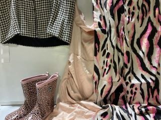 1 X BOX OF PREMIUM DESIGNER APPERAL TO INCLUDE FOREVER UNIQUE LONG NUDE DRESS SIZE 10