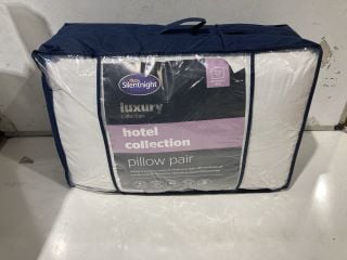 2 X BEDDING ITEMS TO INCLUDE HOTEL COLLECTION PILLOW PAIR