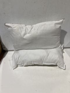 4 X BEDDING ITEMS TO INCLUDE ANTI ALLERGY PILLOW