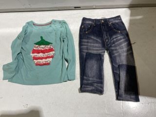 1 X BOX OF CHILDREN'S CLOTHING TO INCLUDE DENIM JEANS SIZE 2-3 YEARS