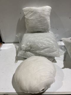 1 X BOX OF PILLOWS AND CUSHIONS