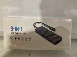 1 X BOX OF USB TYPE C HUB