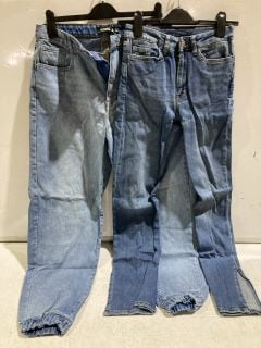 1 X BOX OF PREMIUM DESIGNER APPERAL TO INCLUDE MISSGUIDED JEANS IN BLUE SIZE 14