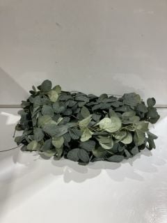 6 X BOX OF 6 LEAF DECORATIONS