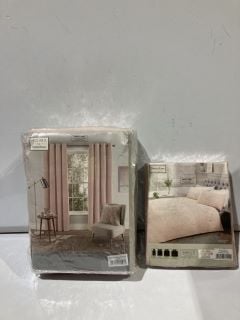 BOX OF HOME ITEMS TO INCLUDE SLEEPDOWN BUNDLE TEDDY FLEECE EYELET CURTAINS, SOFT TOUCH DUVET SET