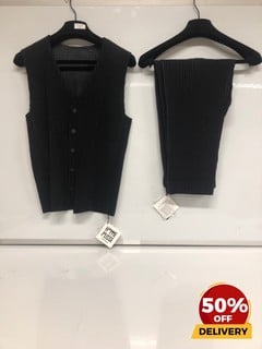 HOMME PLISSE ISSEY MIYAKE PLEATED VEST AND TROUSER COMBO BLACK 1 TOTAL RRP £220