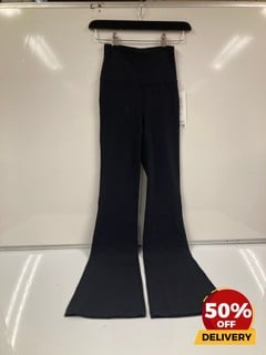 LULULEMON GROOVE SHR NULU FLARED PANT REGULAR 2 BLACK TOTAL RRP £108