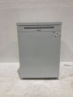 MIELE K 4003 D FREE STANDING REFRIGERATOR RRP £699