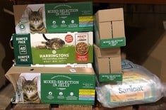 QUANTITY OF PET ITEMS TO INCLUDE HARRINGTONS NATURAL CHOICE MEET FILLETS AND GRAVY CAT FOOD, SOME MAY BE PASSED BEST BEFORE DATE: LOCATION - RACK(COLLECTION OR OPTIONAL DELIVERY AVAILABLE)