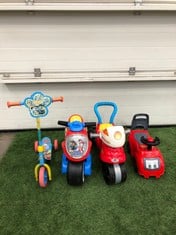 QUANTITY OF KIDS SCOOTERS AND PUSH NIKES TO INCLUDE PAW PATROL SCOOTER: LOCATION - BOOTH(COLLECTION OR OPTIONAL DELIVERY AVAILABLE)