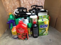 QUANTITY OF GARDEN ITEMS TO INCLUDE ROUNDUP READY TO USE TOTAL WEEDKILLER 5L - COLLECTION ONLY - LOCATION RACK