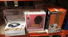 QUANTITY OF ITEMS TO INCLUDE GLOBAL GIZMOS 35570 HEART SHAPED WAFFLE MAKER / 1000W / UNIQUE THERMOSTATIC DESIGN/NON-STICK PLATES/EASY CLEAN / 25CM X 22CM / PINK COLOUR: LOCATION - B RACK