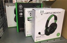 QUANTITY OF TECH & GAMING ITEMS TO INCLUDE RAZER KRAKEN V3 WIRED USB GAMING HEADSET: LOCATION - B RACK