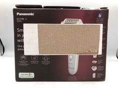 PANASONIC ES-EY90-A511 WET AND DRY EPILATOR, DOUBLE DISC WITH 60 TWEEZERS, FLEXIBLE 90 DEGREES PIVOTING HEAD, 3 SPEED SETTING AND LED LIGHT, UP TO 30 MINUTES OPERATION TIME.: LOCATION - A RACK