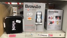 QUANTITY OF KITCHEN & APPLIANCES ITEMS TO INCLUDE BREVILLE BLEND ACTIVE PERSONAL BLENDER & SMOOTHIE MAKER | 350W | 2 PORTABLE BLEND ACTIVE BOTTLES (600ML) | LEAK PROOF LIDS | WHITE & GREEN [VBL246]: