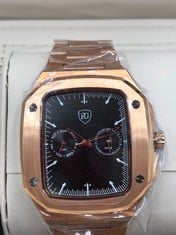 RAYMOND GAUDIN MENS WATCH - BRONZE COLOURED CASE WITH STAINLESS STEEL STRAP:: LOCATION - A RACK