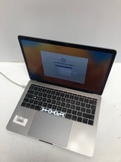 APPLE MACBOOK PRO 256GB SSD LAPTOP: MODEL NO A1708. INTEL CORE I5-7360U, 8GB RAM,: LOCATION - A RACK