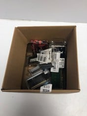 QUANTITY OF ITEMS TO INCLUDE LEXAR DDR4 3200 16GB LAPTOP RAM: LOCATION - A RACK