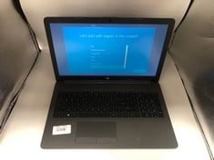 HP HP 255 G7 NOTEBOOK PC 128GB LAPTOP IN GREY / BLACK. (NONE). AMD ATHLON SILVER 3050U WITH RADEON GRAPHICS, 4GB RAM, 15.5" SCREEN: LOCATION - A RACK