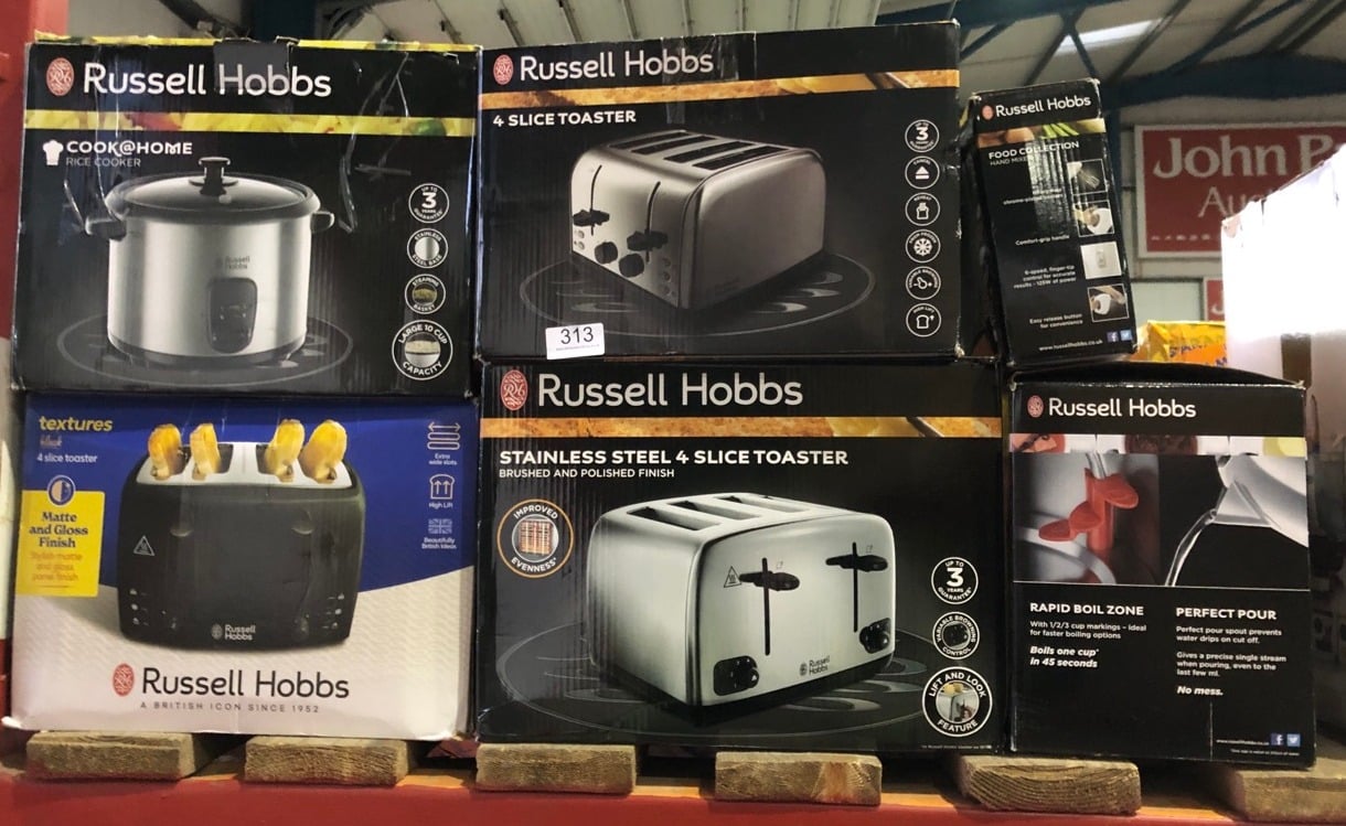 QUANTITY OF KITCHEN & APPLIANCES ITEMS TO INCLUDE RUSSELL HOBBS FOOD COLLECTION ELECTRIC HAND MIXER WITH 6 SPEEDS, EASY RELEASE BUTTON, FINGERTIP SPEED CONTROL, CHROME BEATERS, WRAP AROUND CORD STORA