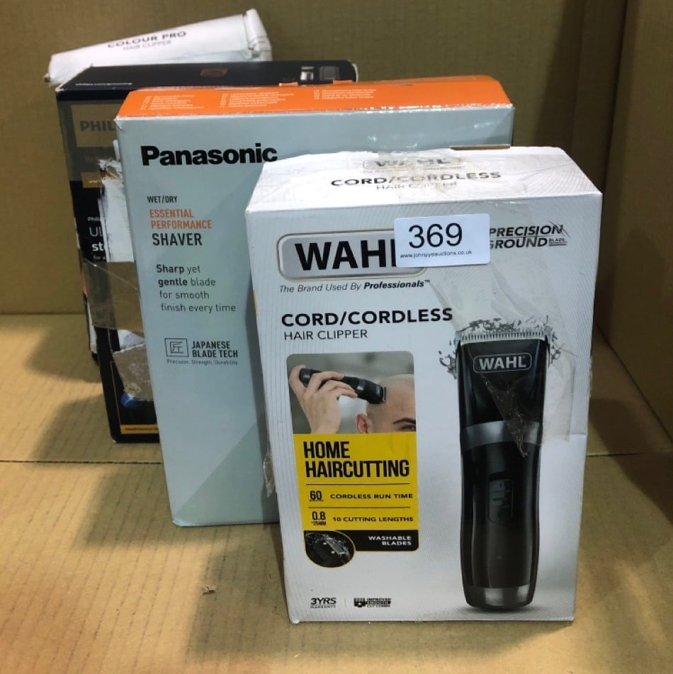 QUANTITY OF HEALTH & BEAUTY ITEMS TO INCLUDE WAHL COLOUR PRO CORDED CLIPPER, HEAD SHAVER, MEN'S HAIR CLIPPERS, COLOUR CODED GUIDES, FAMILY AT HOME HAIRCUTTING: LOCATION - C