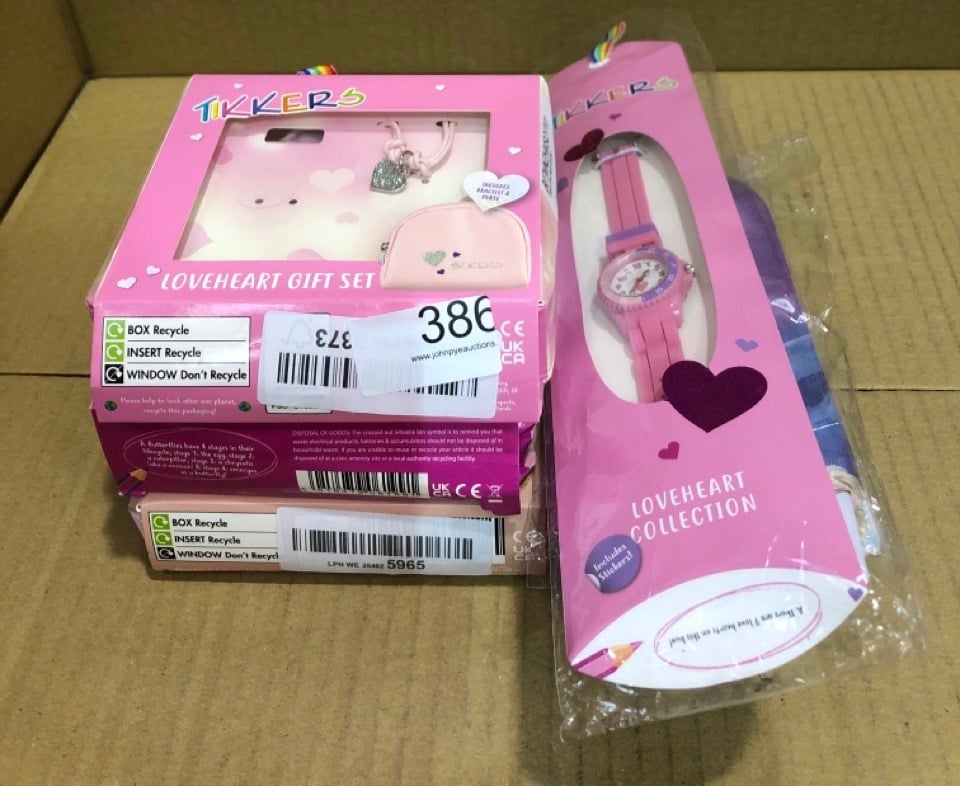 QUANTITY OF WATCHES ITEMS TO INCLUDE TIKKERS GIRLS PINK CANVAS RIP STRAP HEART WATCH, PURSE AND BRACELET : LOCATION - C