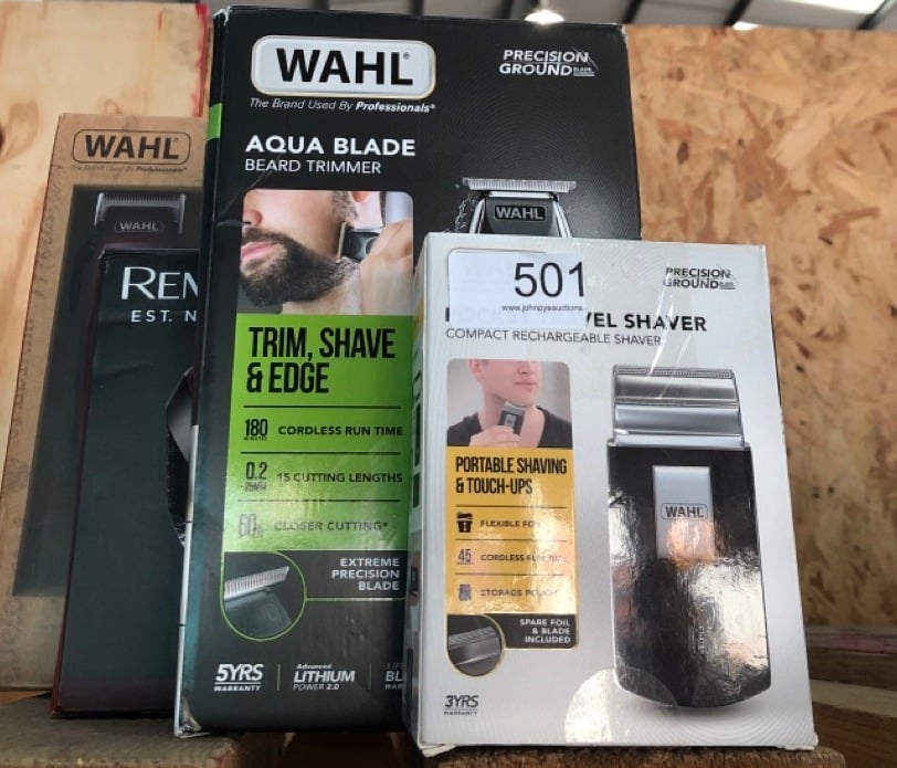 QUANTITY OF HEALTH & BEAUTY ITEMS TO INCLUDE WAHL POCKET TRAVEL SHAVER, COMPACT RECHARGEABLE SHAVER, BEARD SHAVER, ELECTRIC SHAVERS FOR MEN, FLEX FOILS, CLOSE CUT, SMALL SHAVERS FOR TRAVELLING, BLACK