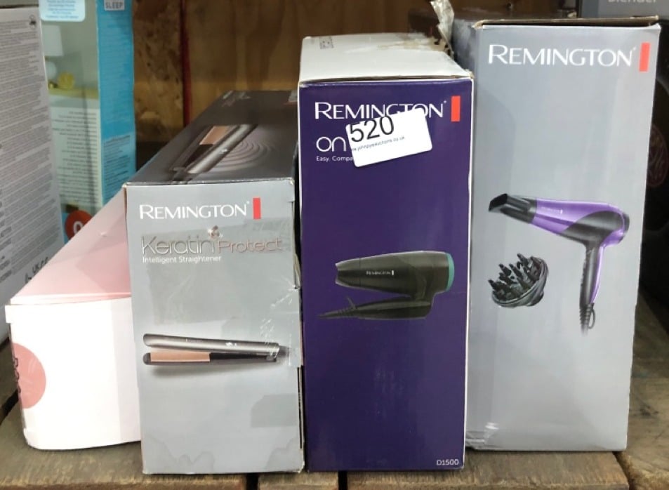 QUANTITY OF HEALTH & BEAUTY ITEMS TO INCLUDE REMINGTON KERATIN PROTECT INTELLIGENT HAIR STRAIGHTENER - HEAT SENSOR MEASURES HAIR MOISTURE LEVELS AND ADAPTS TO THE OPTIMUM TEMPERATURE - PLATES ARE INF