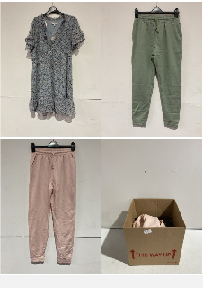 A BOX OF ITEMS TO INCLUDE VERY PACK OF 2 JOGGING BOTTOMS SIZE 13 YRS RRP £50