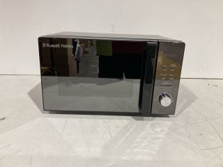 RUSSELL HOBBS COMPACT BLACK DIGITAL MICROWAVE