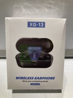 BOX OF BLACK XG-13 EARPHONES VERSION V5.0 + EDR