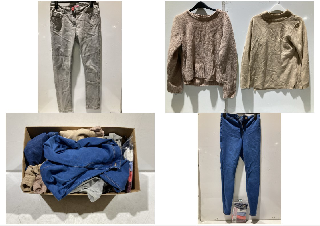 BOX OF WOMEN'S CLOTHES TO INCLUDE DENIM CO GREY SKINNY JEANS SIZE 12