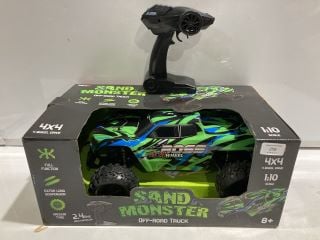 2 SAND MONSTERS OFF-ROAD RADIO CONTROLLED TRUCK