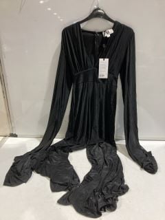 BOX OF PREMIUM DESIGNER APPAREL TO INCLUDE FOREVER UNIQUE BLACK LONG SLEEVE DRESS SIZE 10