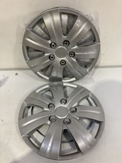 BOX TO INCLUDE SET OF 4 SILVER WHEEL ALLOYS,