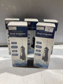 BOX OF ASSORTED ITEMS TO INCLUDE PORTABLE ORAL IRRIGATOR 350ML WATER TANK