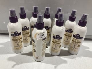 BOX OF AUSSIE MIRACLE RECHARGE SHINE LIGHTWEIGHT CONDITIONING SPRAY