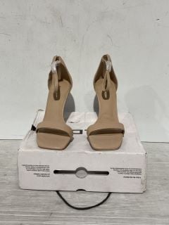 1 X ALDO LADIES HIGH HEELS UK 5