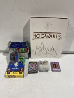 BOX OF ASSORTED ITEMS TO INCLUDE KIDS HOGWARTS FOLDER