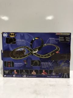 1 X BATMAN MICRO SCALEXTRIC